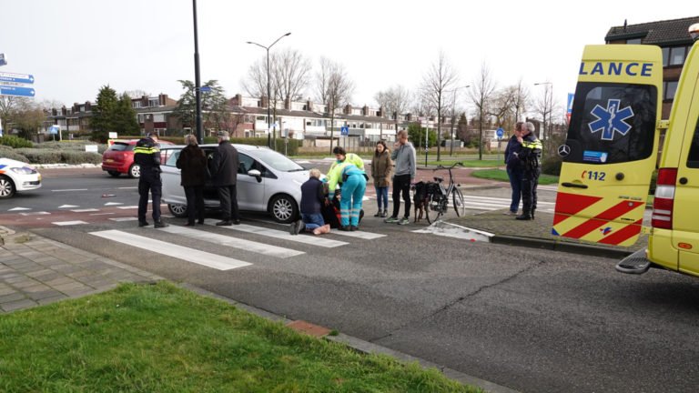 Fietsster geschept op rotonde Middenweg – Krusemanlaan