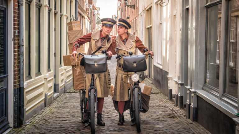 PostOde brengt theatraal cadeau aan de deur: “Bijzondere momenten blijven vieren”