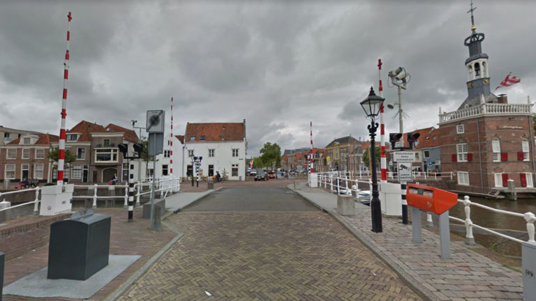 Turfmarktbrug tot en met zondag afgesloten vanwege reparaties