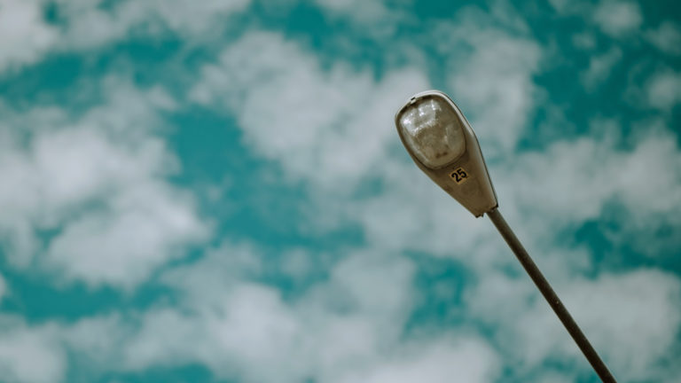 Nieuwe kabels voor straatverlichting in deel van Schermerhorn