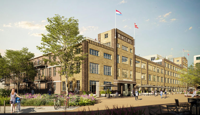 Presentatie Ringersproject: groen plein en gerenoveerd pand met 73 woningen en horeca