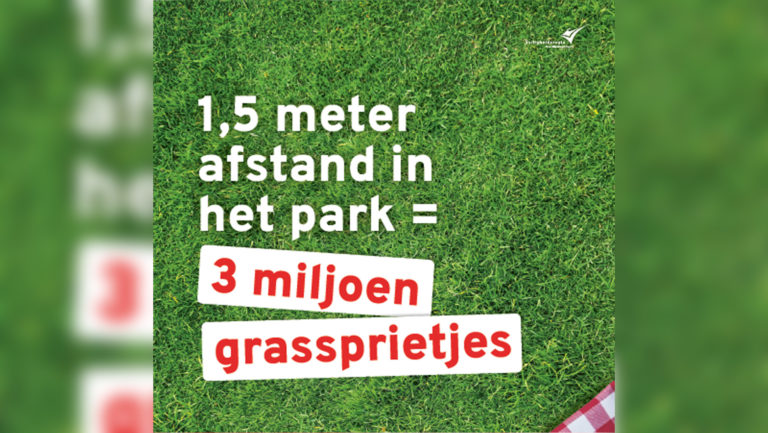 Ludieke borden in Heerhugowaard en Langedijk ter herinnering aan coronaregels