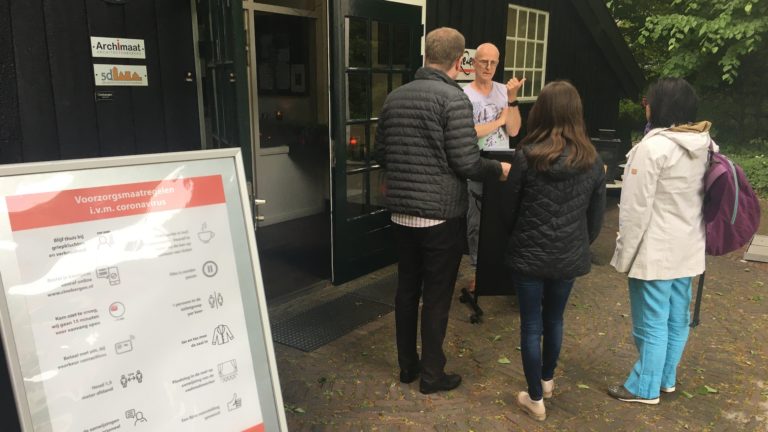 Bioscoopbezoekers ondergaan grondige gezondheidscheck bij Cinebergen