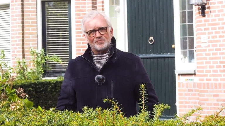 Bruinooge levert tussenrapportage van corona-bestrijding Veiligheidsregio NHN (VIDEO)