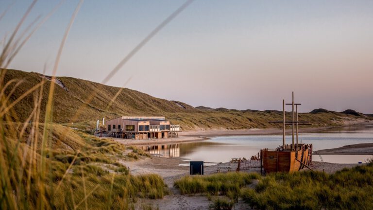 Startsein voor staycation-campagne in regio Alkmaar: “Avontuurlijk kan ook dicht bij huis”