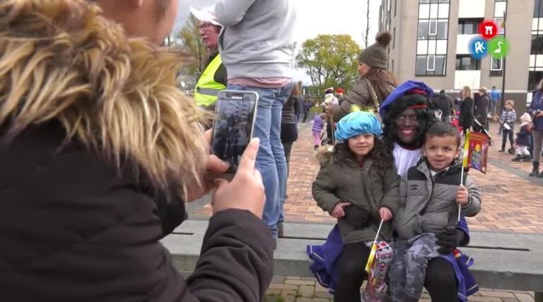 Nog geen dialoog tussen intochtcomité Sint en afscheidscomité zwarte piet