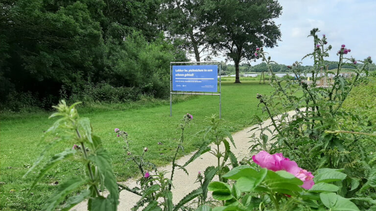 Campagne tegen zwerfafval in Geestmerambacht en Park van Luna