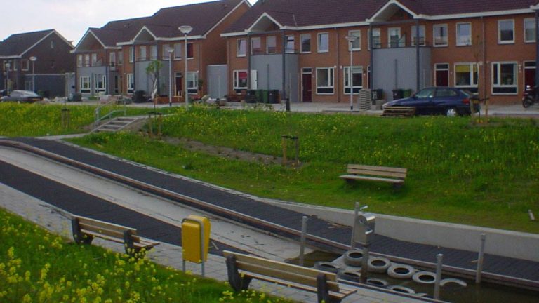 Noodoplossing voor overhaal Broek op Langedijk: alleen boten tot 400 kilo