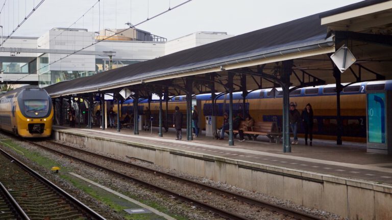 Onvrede in Alkmaar nadat plan voor superintercity naar Amsterdam sneuvelt