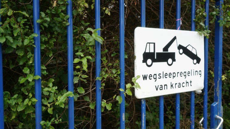Reeks verstoringen van openbare orde leidt tot opname Schoorlse vrouw