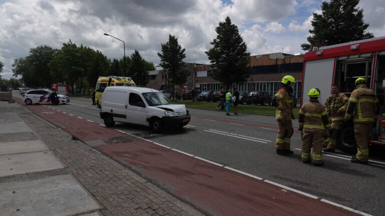 Automobiliste gewond bij aanrijding op Marconistraat Heerhugowaard
