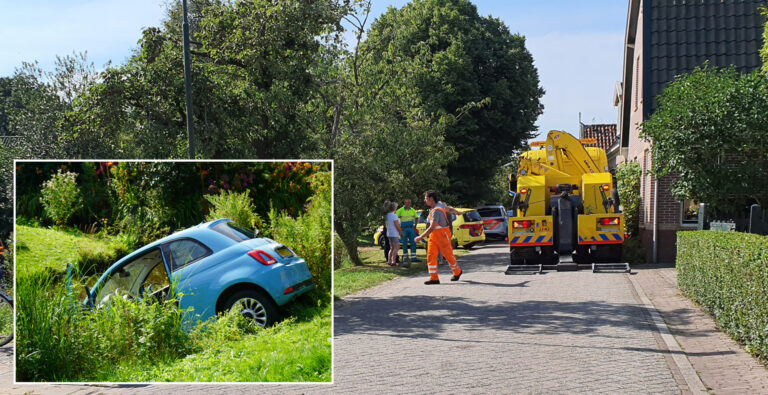 Automobiliste rijdt sloot in bij Noordeinder Vermaning