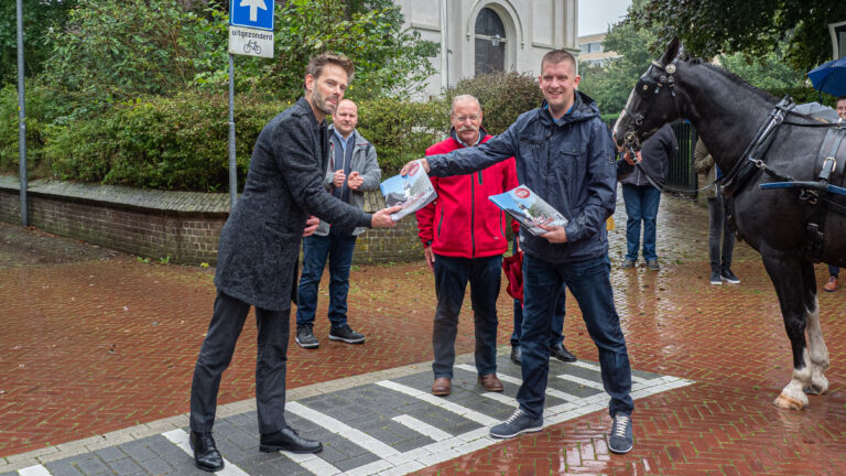 Campagne van start rond Historisch Verzamelalbum Oudorp