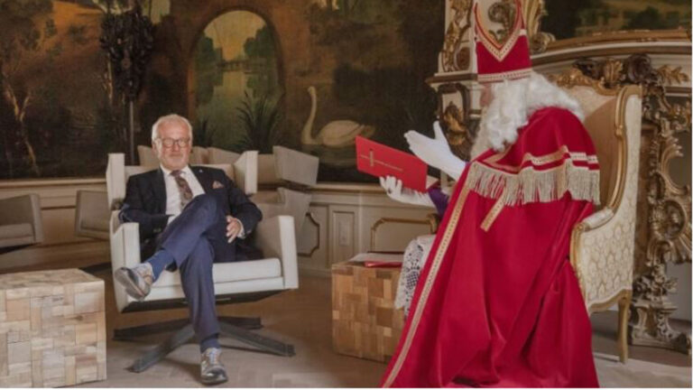 Sint neemt afscheid van Piet