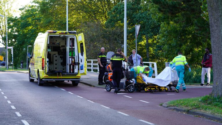 Man met scootmobiel gewond na botsing met scooterrijdster op Beethovensingel