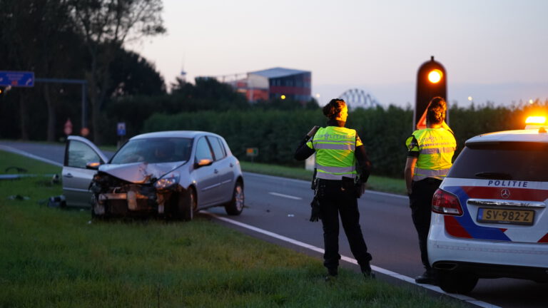 Lantaarnpaal sneuvelt bij eenzijdig ongeval op Heilooër Tolweg (N9)