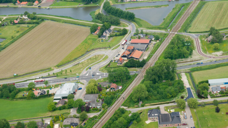Provincie start test met slimme kruispunten op N245 en N242