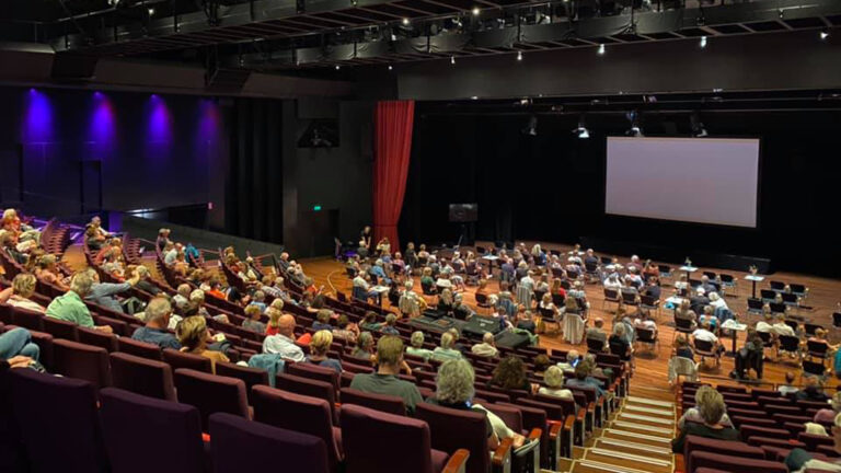 Ontheffing voor theaters De Vest en Cool, maar niet voor Podium Victorie