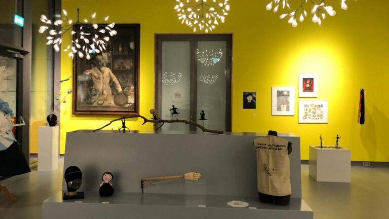 Leerlingen BSG exposeren in Museum Kranenburgh met ‘social distance’