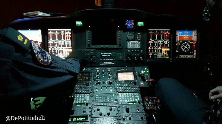 Proef met helikopter bij Politiebureau Heerhugowaard: “Stijf van schrik op de bank”