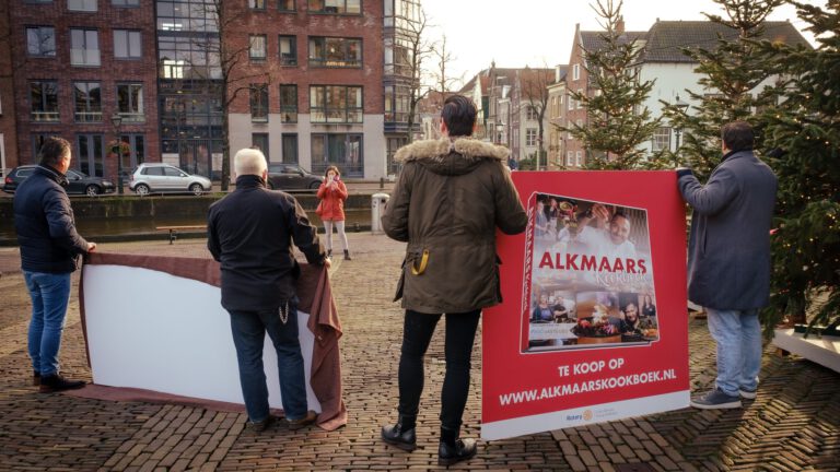 Opbrengst 6.000 verkochte Rotary kookboeken verdeeld onder horecaondernemers: 75.000 euro