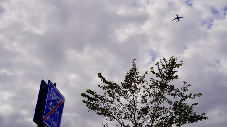 Kennisnetwerk Impact luidt noodklok over plannen voor Polderbaan Schiphol