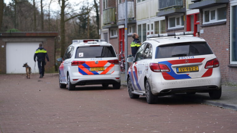 Man in woning aan Breitnerhof aangehouden na straatroof in Alkmaar