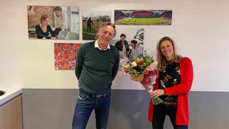 Jan Henk Nawijn uit Bergen slaat met keurmerk De Lieve Tandarts vleugels uit