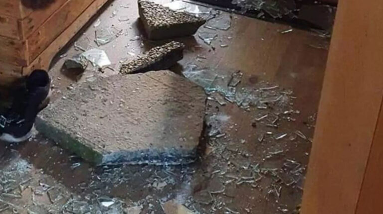Internationaal gezochte inbreker op heterdaad betrapt: “Al mijn dierbare bezittingen weg”