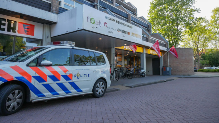 Buit gewelddadige Jumbo overval Alkmaar: 2600 euro