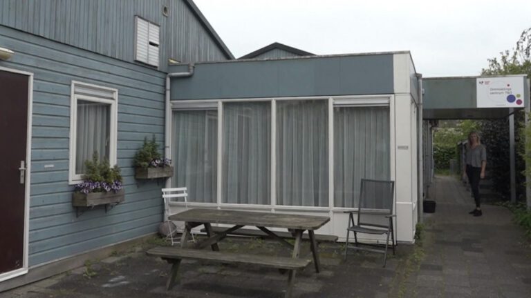20 nieuwe woningen Tuin- en Oostdorpterrein Bergen en meer ruimte voor nieuw buurthuis