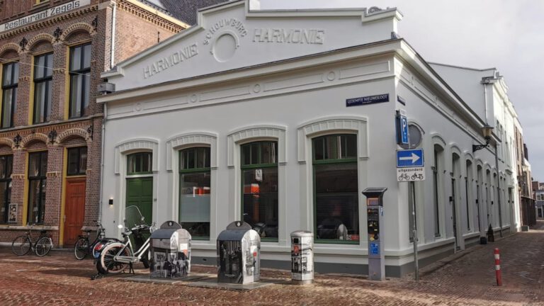 Gemeente zoekt alternatieve plek voor ondergrondse afvalcontainers bij Harmonie