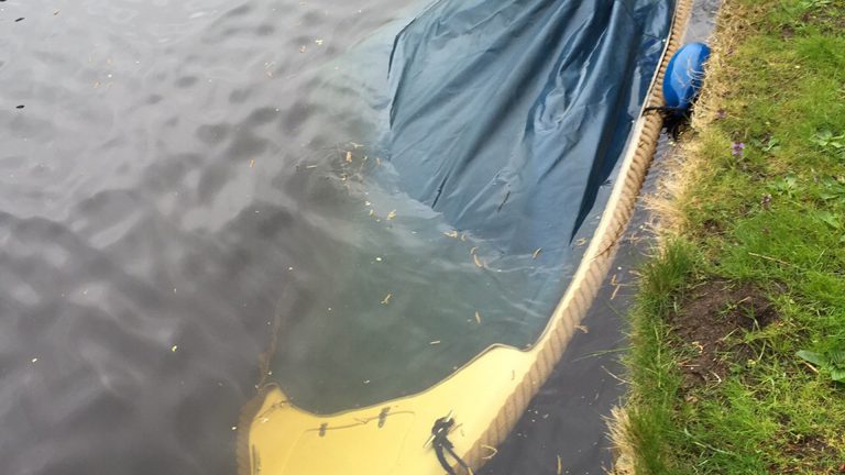Gemeente Alkmaar gaat aftandse boten en weesboten verwijderen