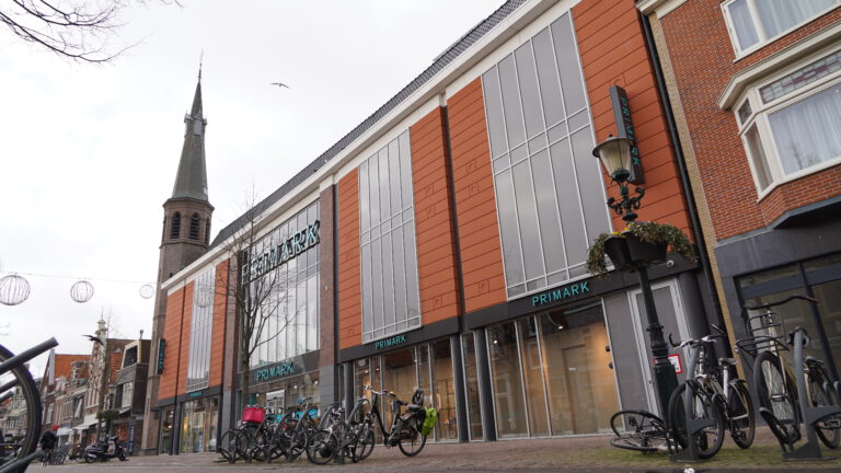 Alkmaar wil meewerken aan plan voor woningen op plek van Primark