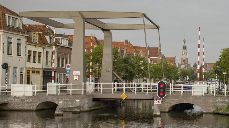 Juridische strijd om onderhoud Rootorenbrug in voordeel van laagste inschrijver beslecht