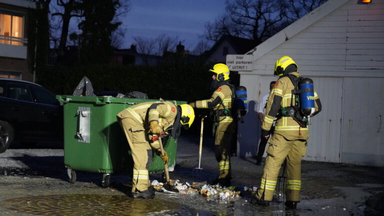 Oververhitte laptop mogelijk oorzaak van containerbrand bij Hotel Marijke Bergen
