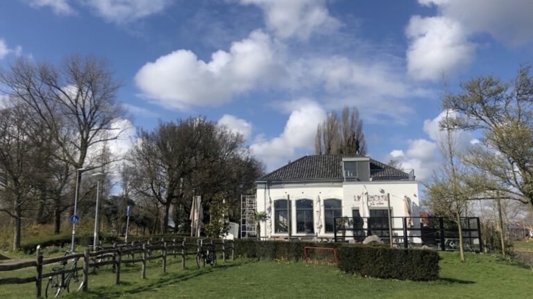 IJkgebouw verkocht en wordt “huiskamer voor de hele buurt”