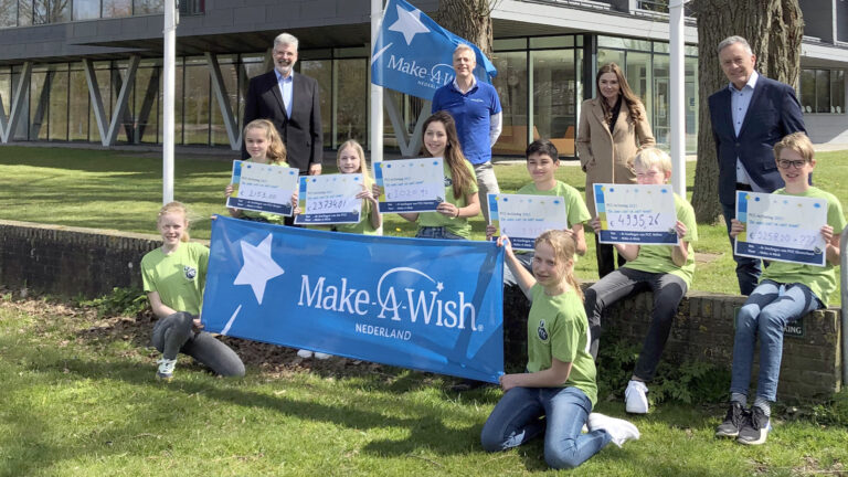 Leerlingen PCC halen meer dan 25.000 euro op voor wensen ernstig zieke kinderen