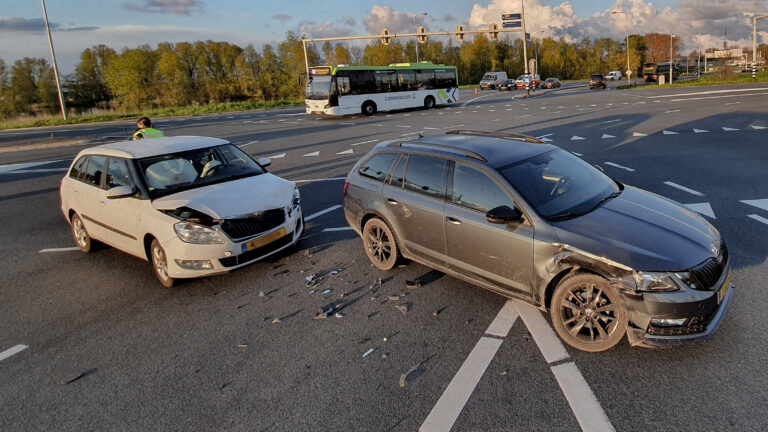 Geen verkeerslichten; ochtendklapper op kruising Noordervaart met N242