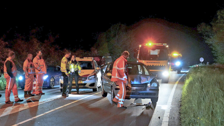 Eén gewonde na kop-staartbotsing bij wegwerkzaamheden N244