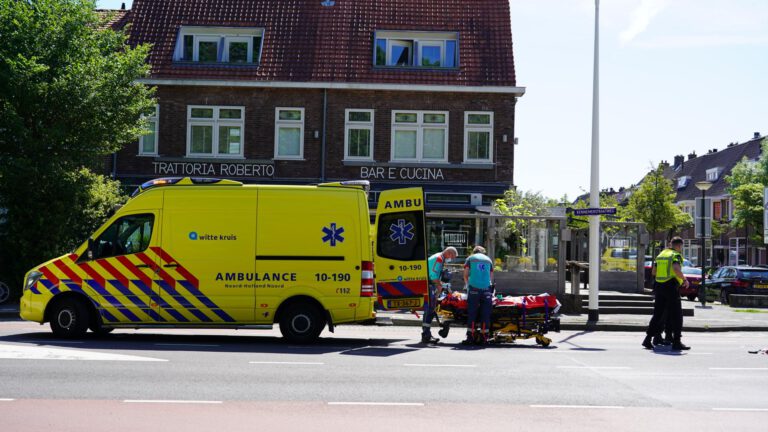 Motorrijder mee naar bureau na aanrijding met fietster op Kennemerstraatweg