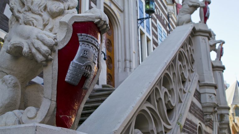 Geen strafrechtelijk onderzoek na lekken naam nieuwe burgemeester
