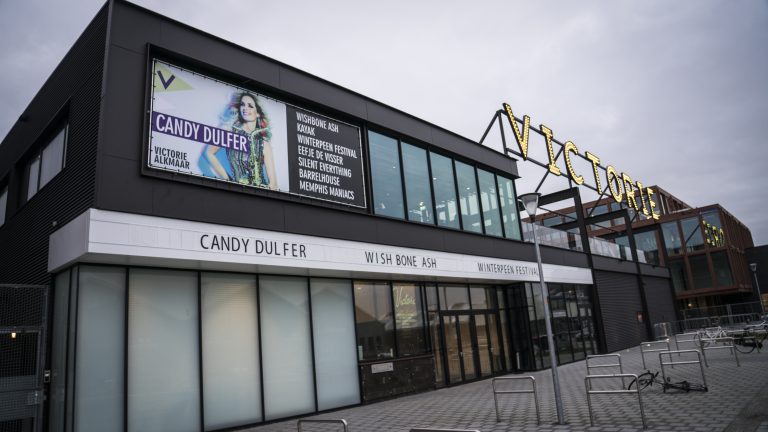 Dakterrasconcerten poppodium Victorie gaan door na uitspraak rechter