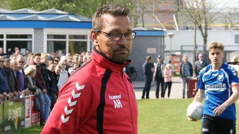 Armand Hoffman nieuwe hoofdtrainer Duinrand S: “Bij eerste vijf eindigen moet lukken”