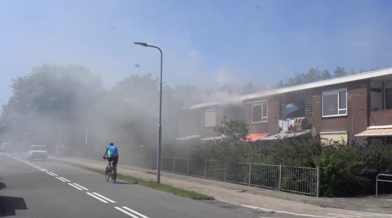 Inzameling gestart voor Egmonds gezin na brand aan Jacob Scholplantsoen