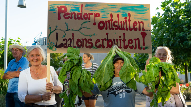 Alkmaarse volkstuinders boeken succes: geen weg door Tuincomplex De Rekere
