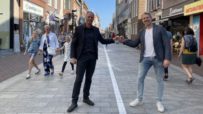 VVD Alkmaar raadslid Rich Tiggeler draagt zetel over aan Jeroen van Velzen