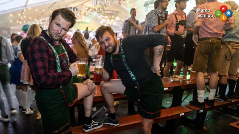 Oktoberfest valt in de smaak bij de liefhebbers