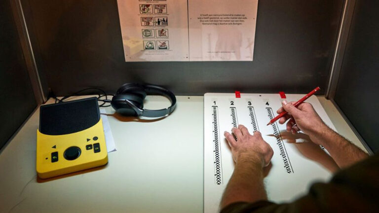 Hulp voor blinden en doven bij verkiezingen Dijk en Waard, HugoHopper gratis