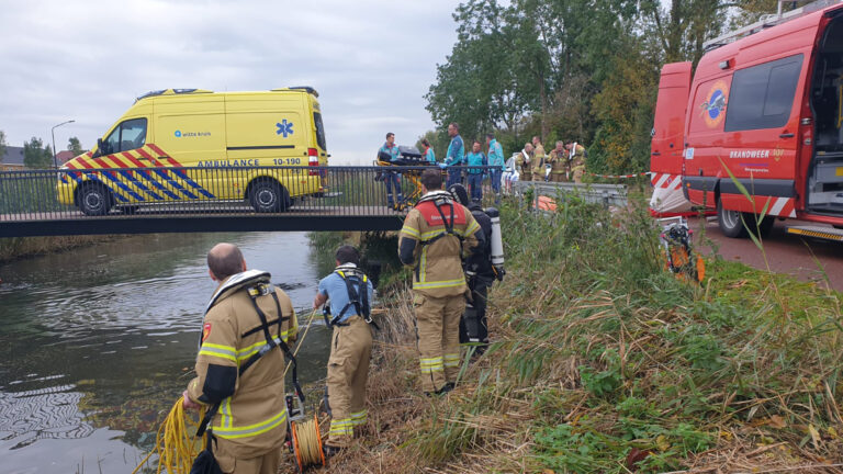 Zoektocht brandweerduikers naar mogelijk in water gevallen kind blijft zonder resultaat